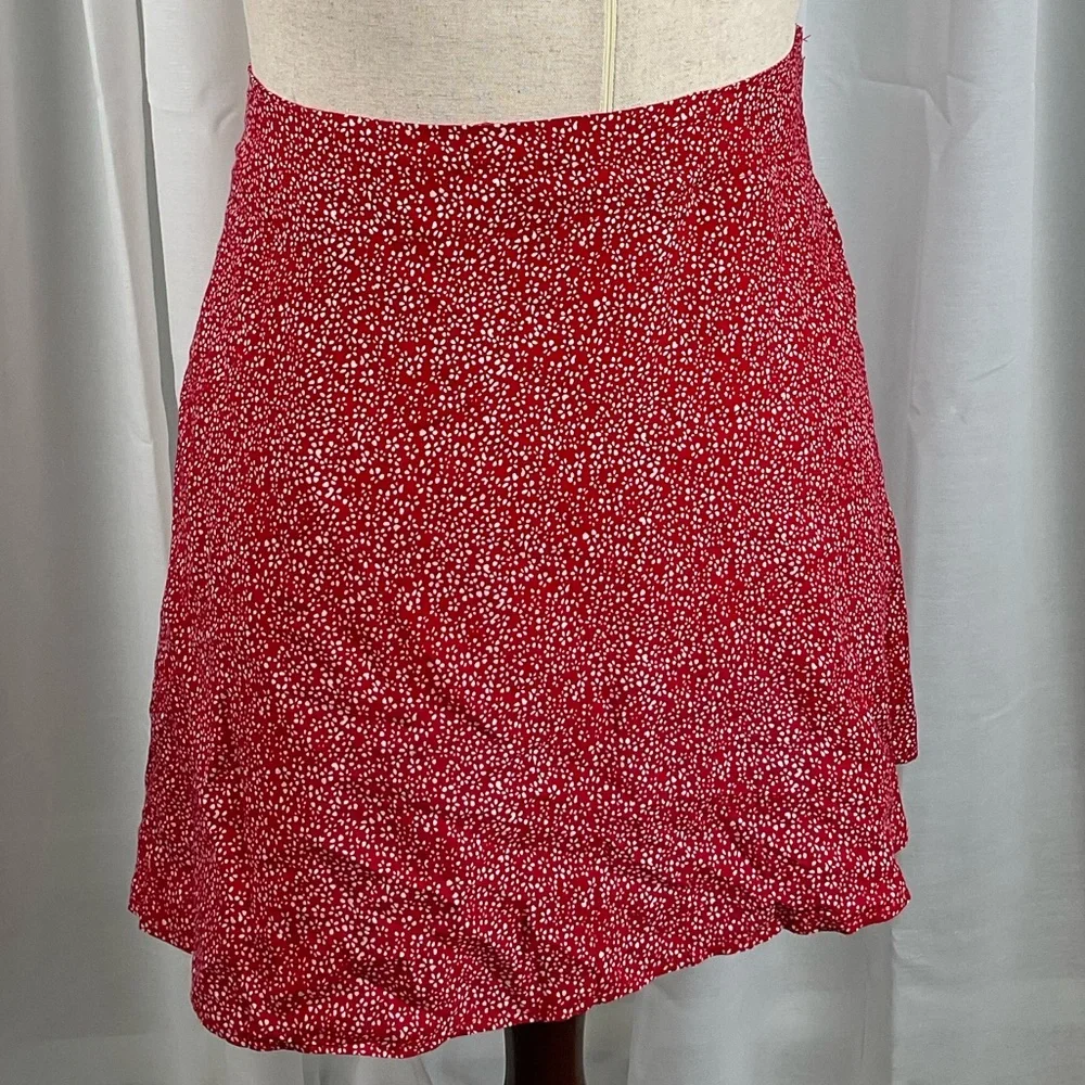 Tie Waist Wrap Skirt - Size Medium - Picture 2 of 2